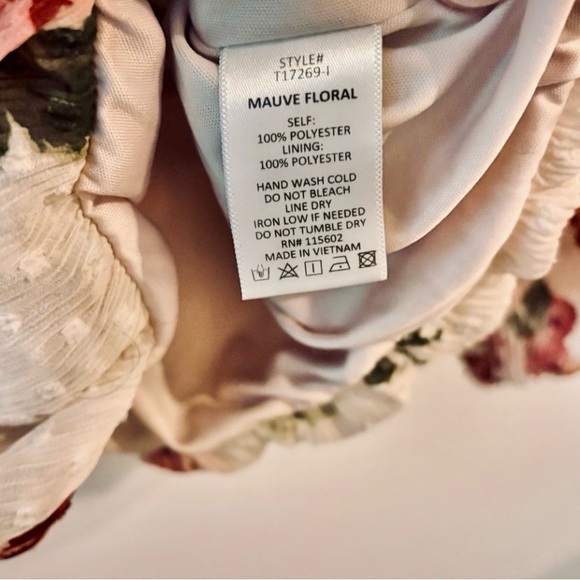 Lush Romantic Floral Off-Shoulder Blouse — Textured Swiss Dot | Size S - Picture 8 of 8